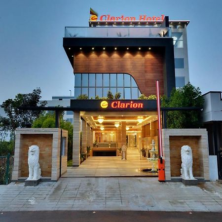 Clarion Hotel Bangalore Exterior photo