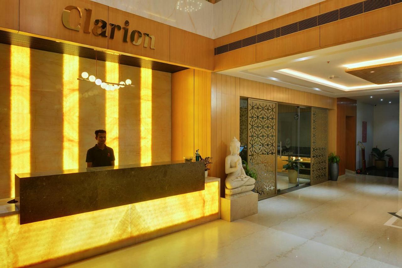 Clarion Hotel Bangalore Exterior photo